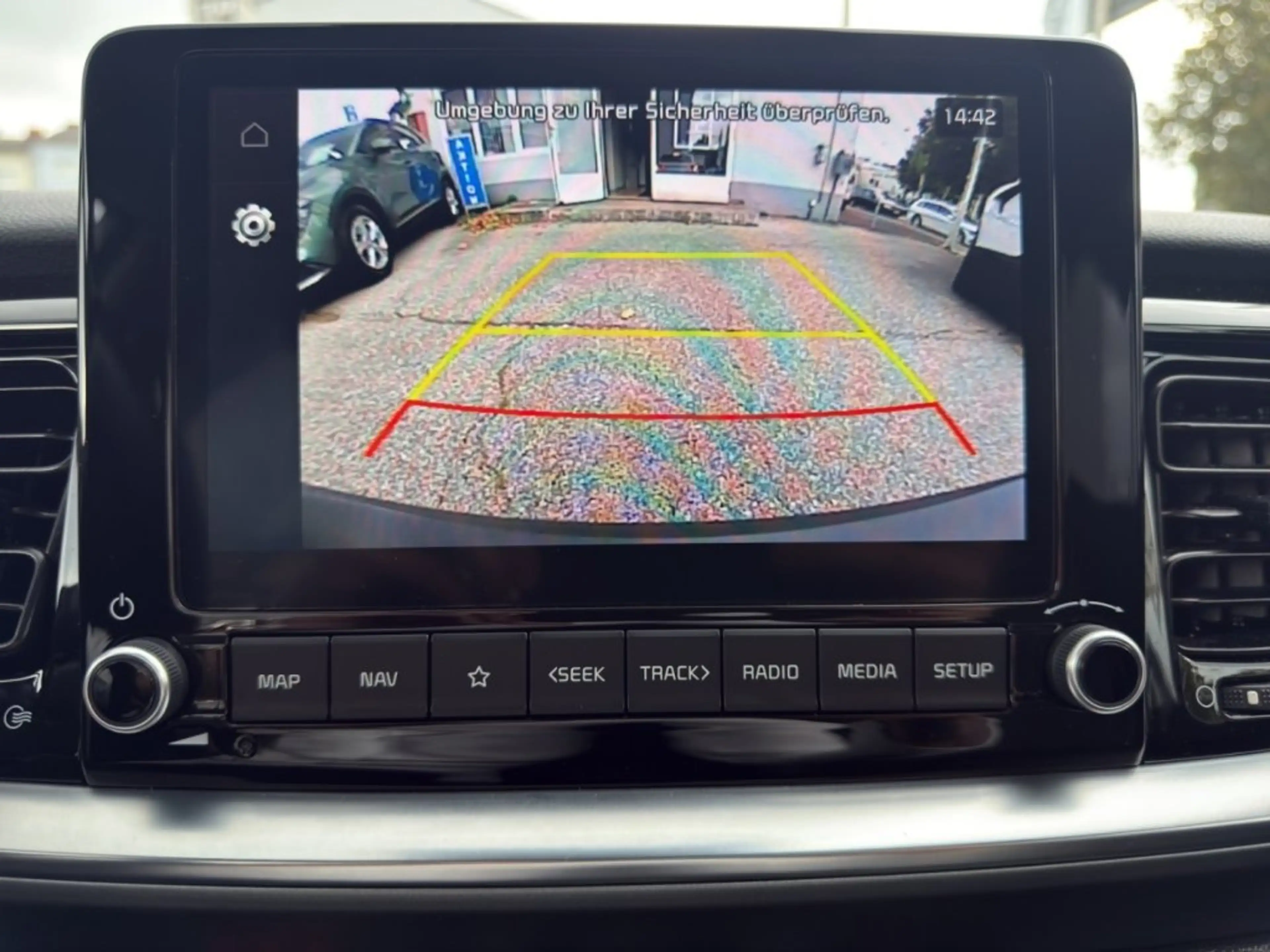 Kia Stonic GOLD UVO 1.0 TGDI DCT7 100 — photo 13
