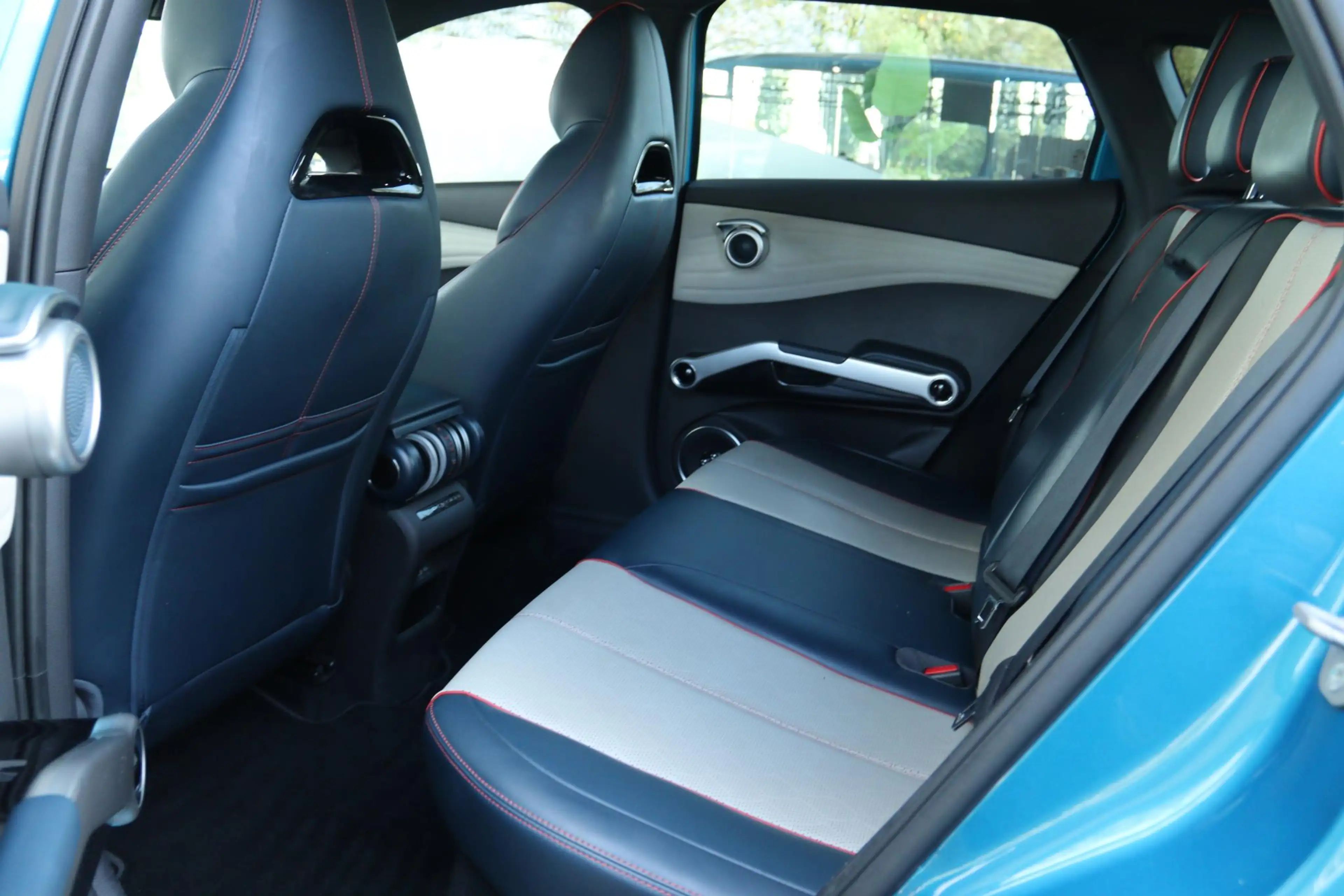 BYD Atto 3 COMFORT 60 KWH SOH 91% | PANO | 360 CAMERA | LED | — photo 14