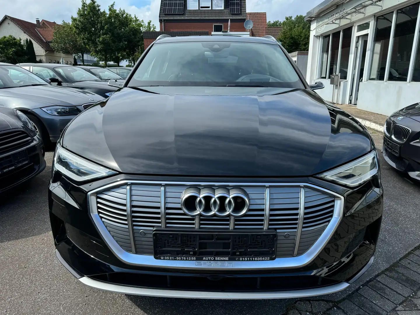 Audi e-tron 55~Quattro~S Line~Advanced~Teilleder~Panorama Noir - 2