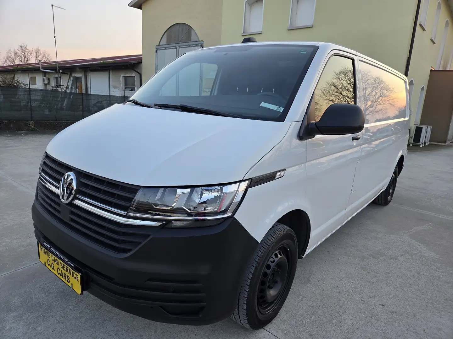 Volkswagen Transporter 2.0 TDI UNICOPROPRIETARIO Bianco - 1