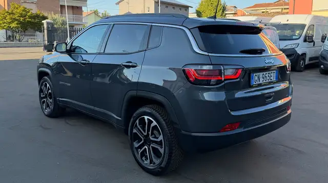Jeep Compass view 6