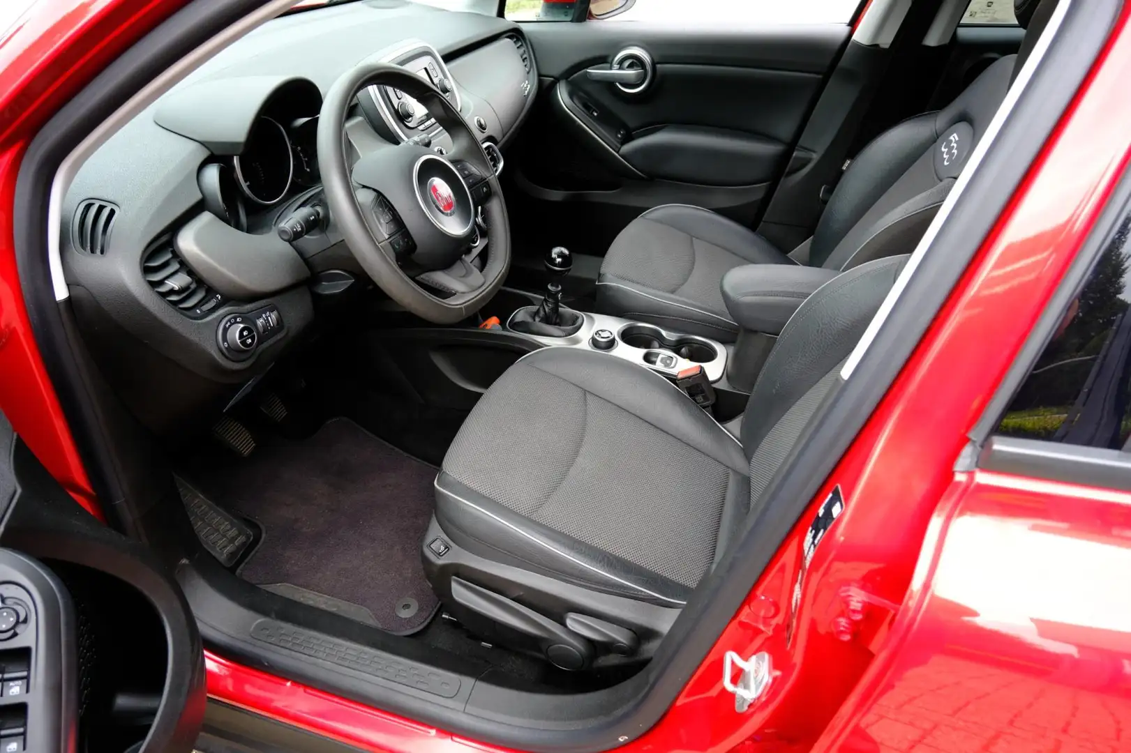 Fiat 500X Cross 1.4 Turbo 140pk MultiAir Cross Half leder|Cl Rood - 2