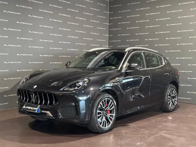 Maserati Grecale MHEV 300 CV AWD GT