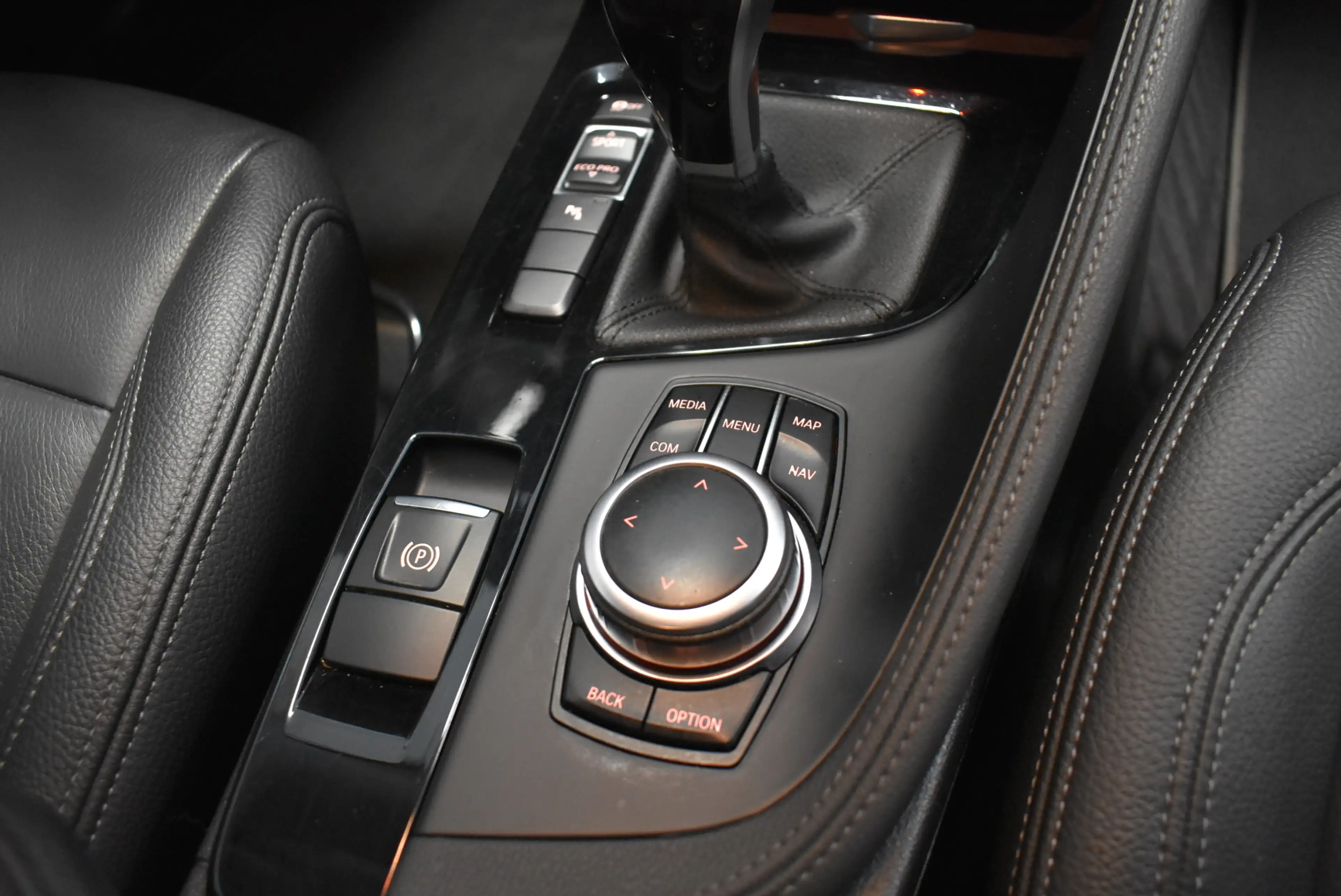 BMW X2 sDrive 18d Aut Navi LED Panora Kamer Leder — photo 13