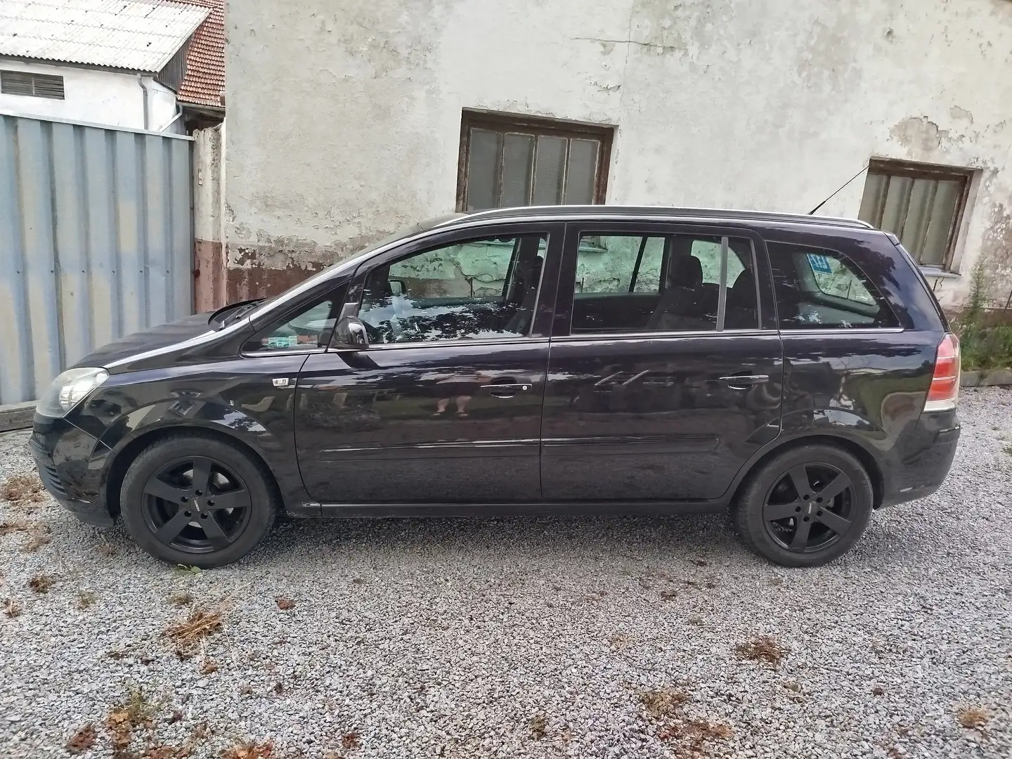 Opel Zafira Zafira Edition 1,6 Edition Schwarz - 2