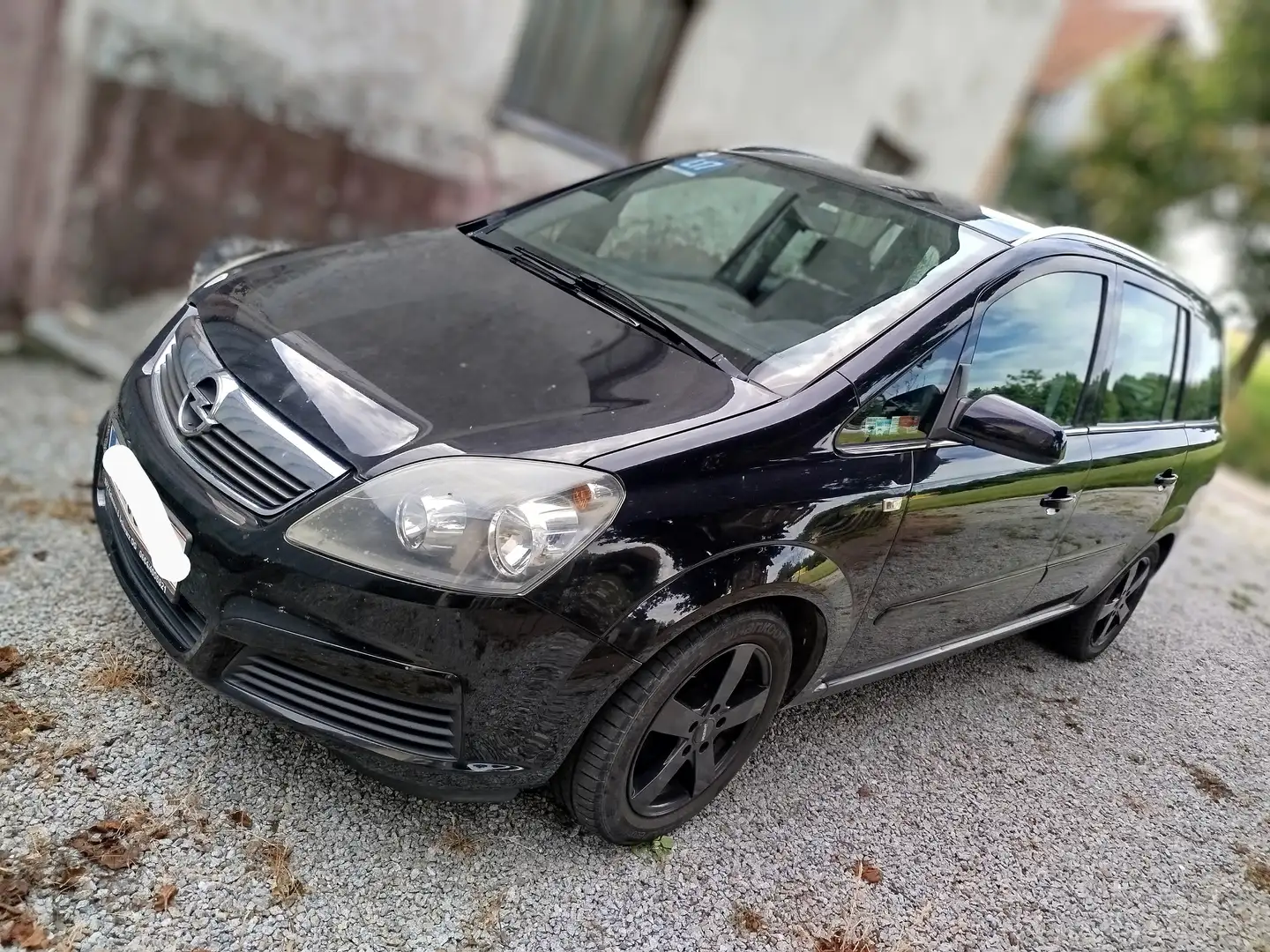 Opel Zafira Zafira Edition 1,6 Edition Schwarz - 1