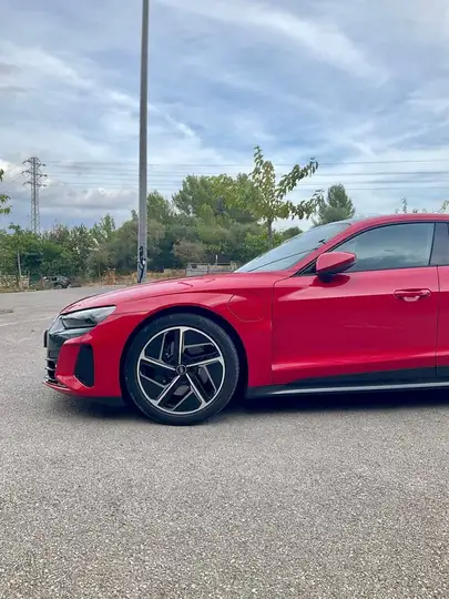 Audi e-tron GT 2023, foto 22