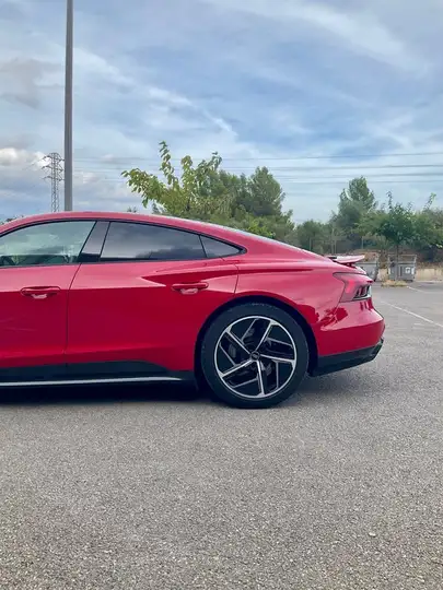 Audi e-tron GT 2023, foto 23