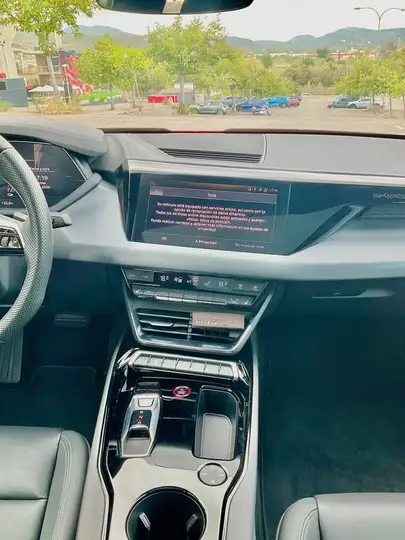 Audi e-tron GT 2023, foto 33