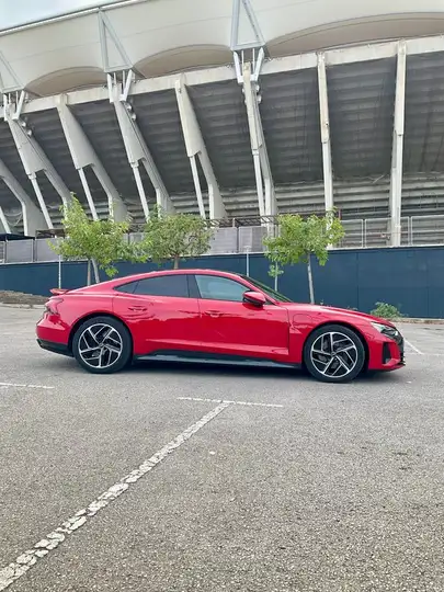 Audi e-tron GT 2023, foto 3