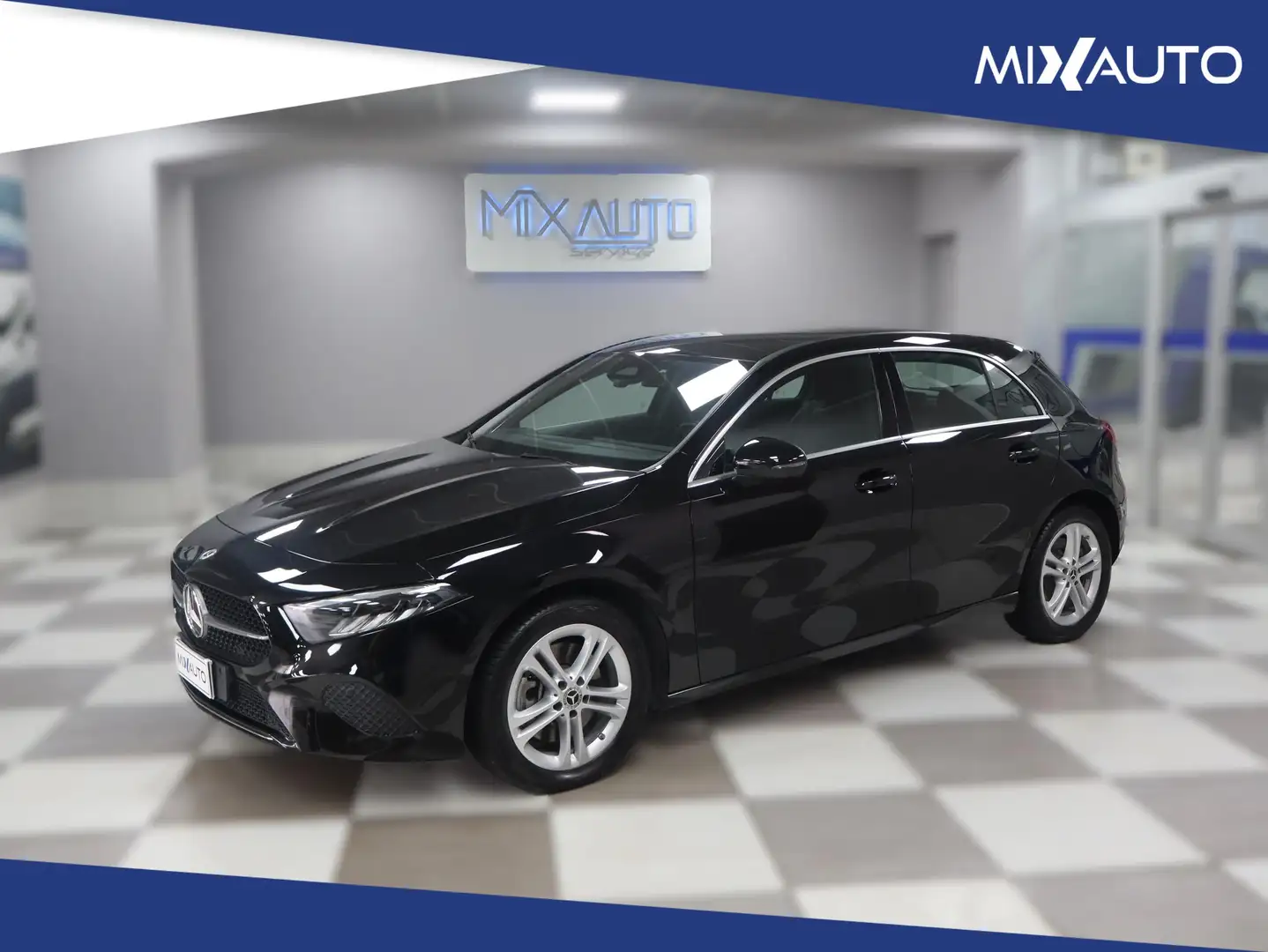 Mercedes-Benz A 250 E PHEV Progressive Advanced AUTO Schwarz - 1