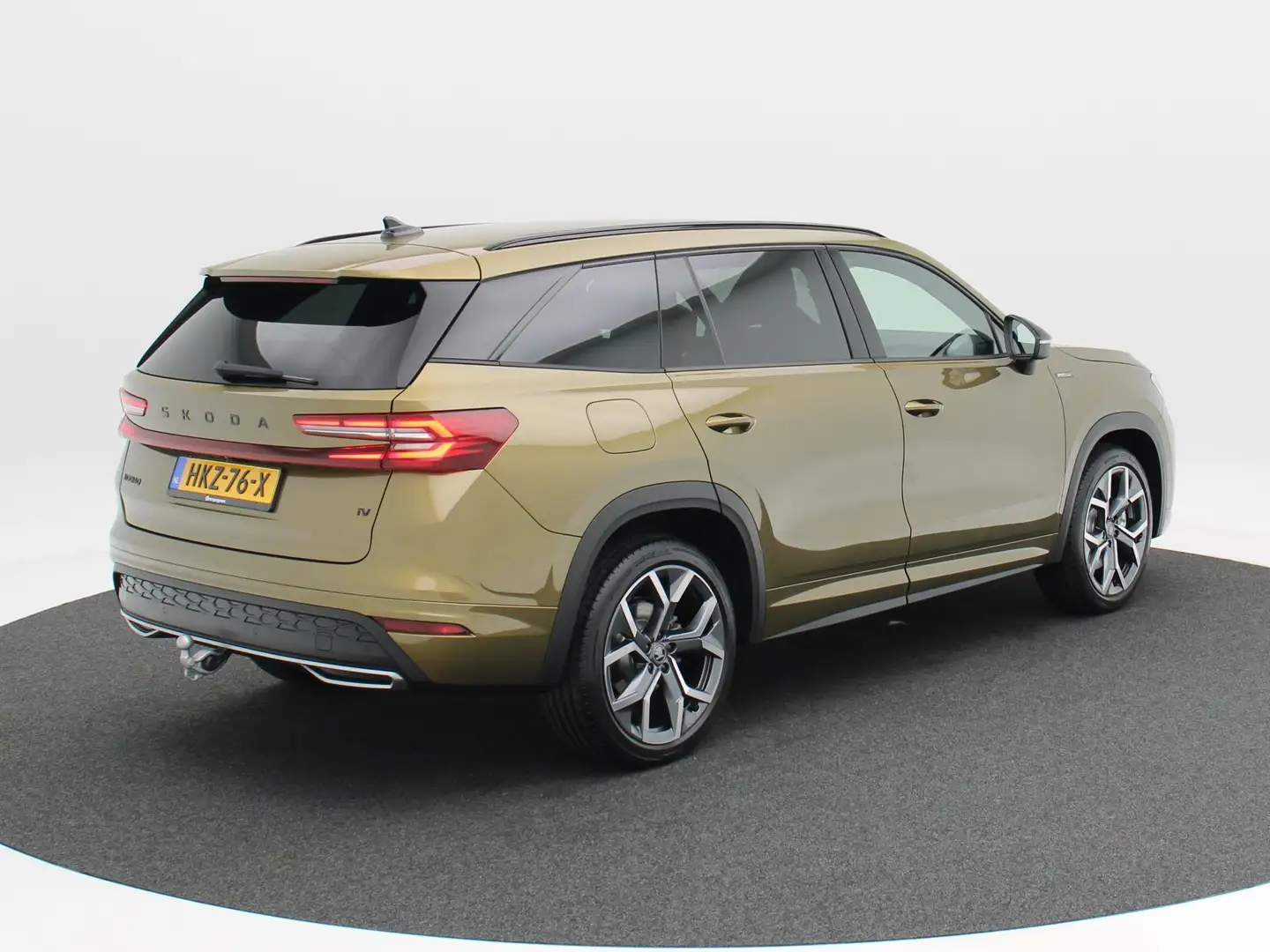 Skoda Kodiaq Sportline Business 1.5 TSI PHEV 204 PK | Automaat Goud - 2