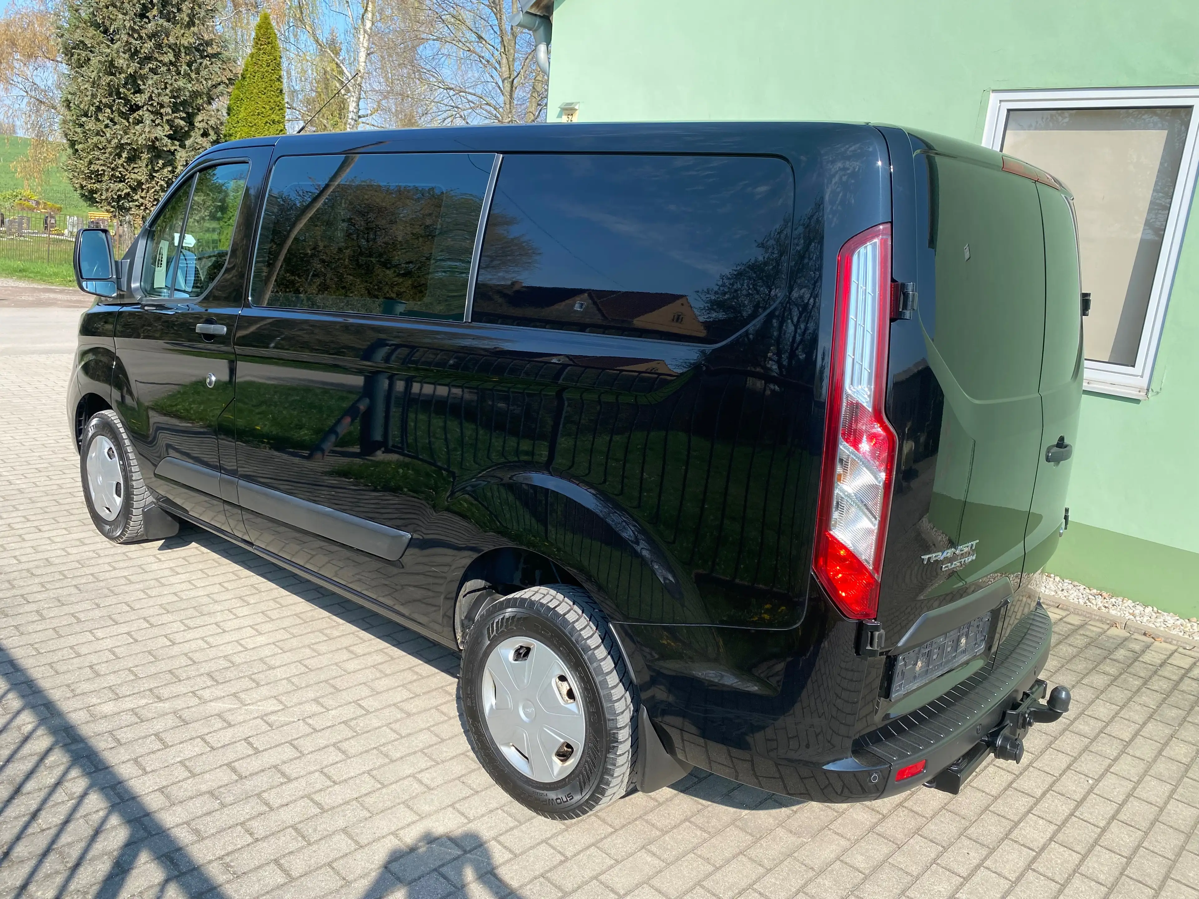Ford Tourneo Custom 300 Mixto*1.Hand*Navi*Scheckheft*AHK*Kamera*MwSt. ausweisbar*TOP!** — photo 2