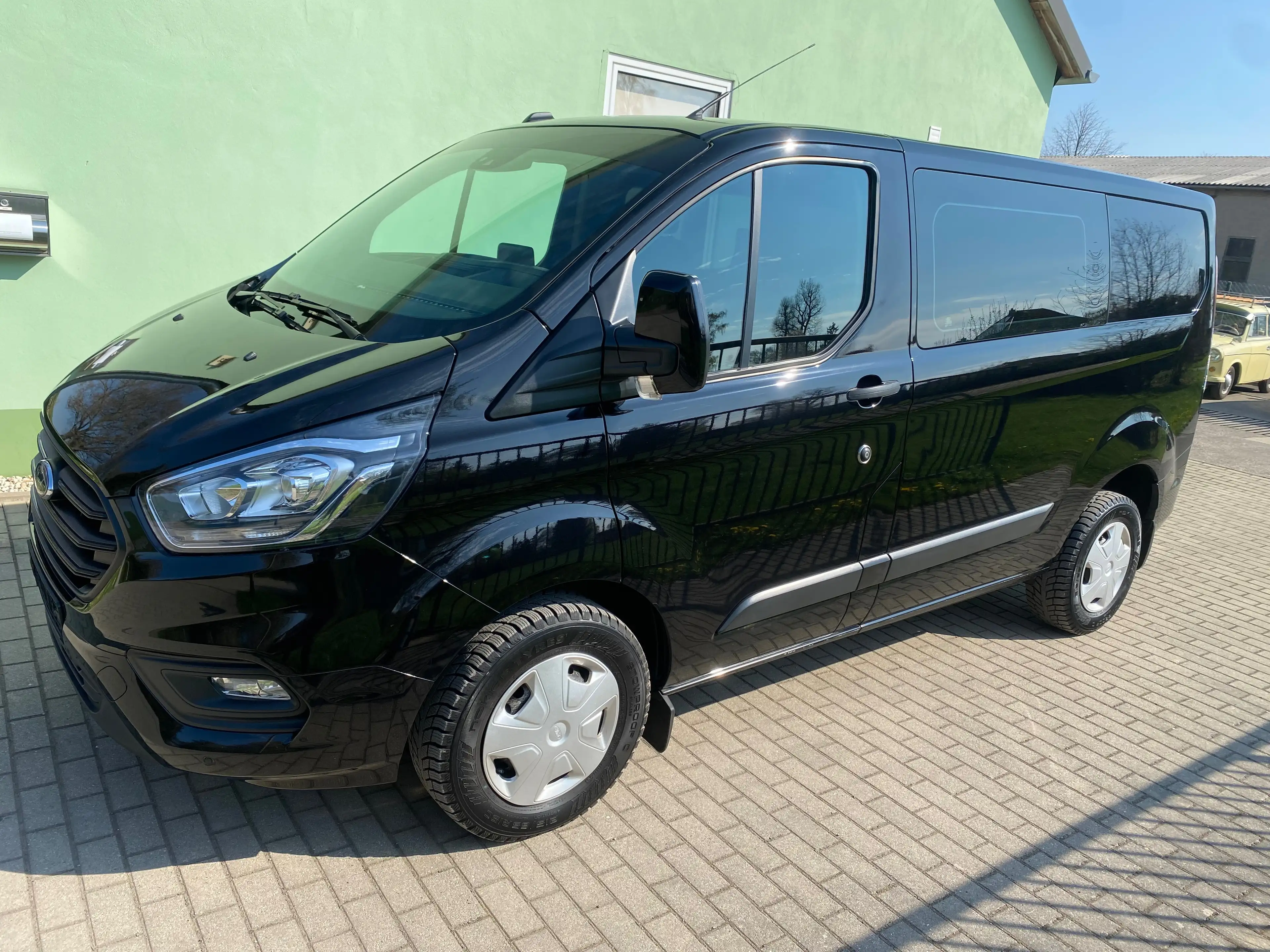 Ford Tourneo Custom 300 Mixto*1.Hand*Navi*Scheckheft*AHK*Kamera*MwSt. ausweisbar*TOP!**