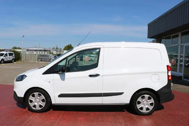 Ford Transit Courier Trend-WINTERPAKET-NAVI-KAMERA