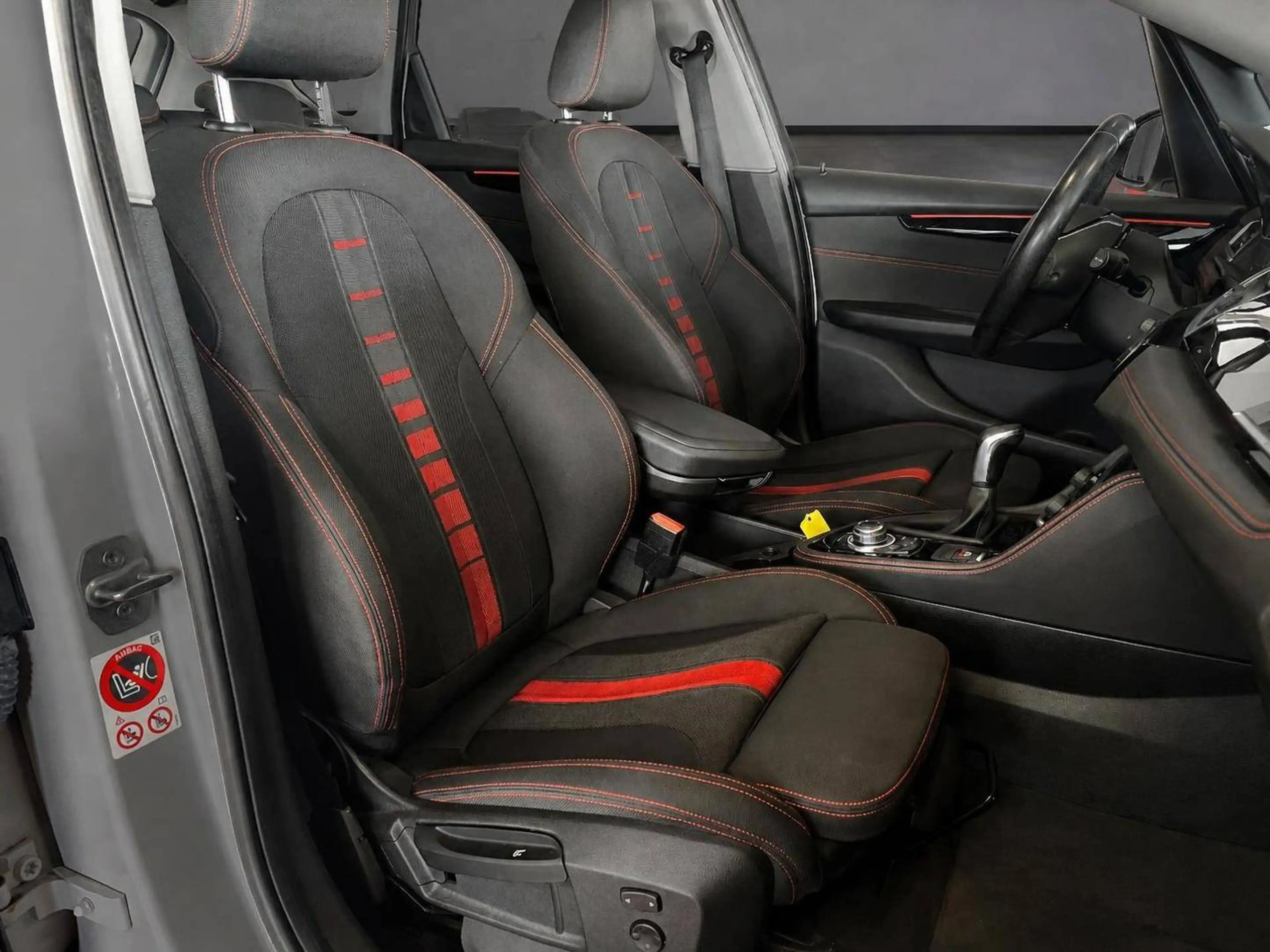 BMW 220 Active Tourer Sport Line*PDC*Scheckheft* — photo 11