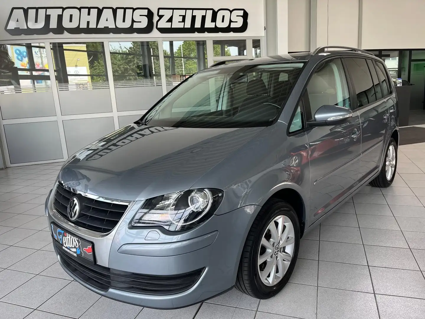 Volkswagen Touran Freestyle *AHK*Tempo*Navi*SHZ*Alu* Gris - 1