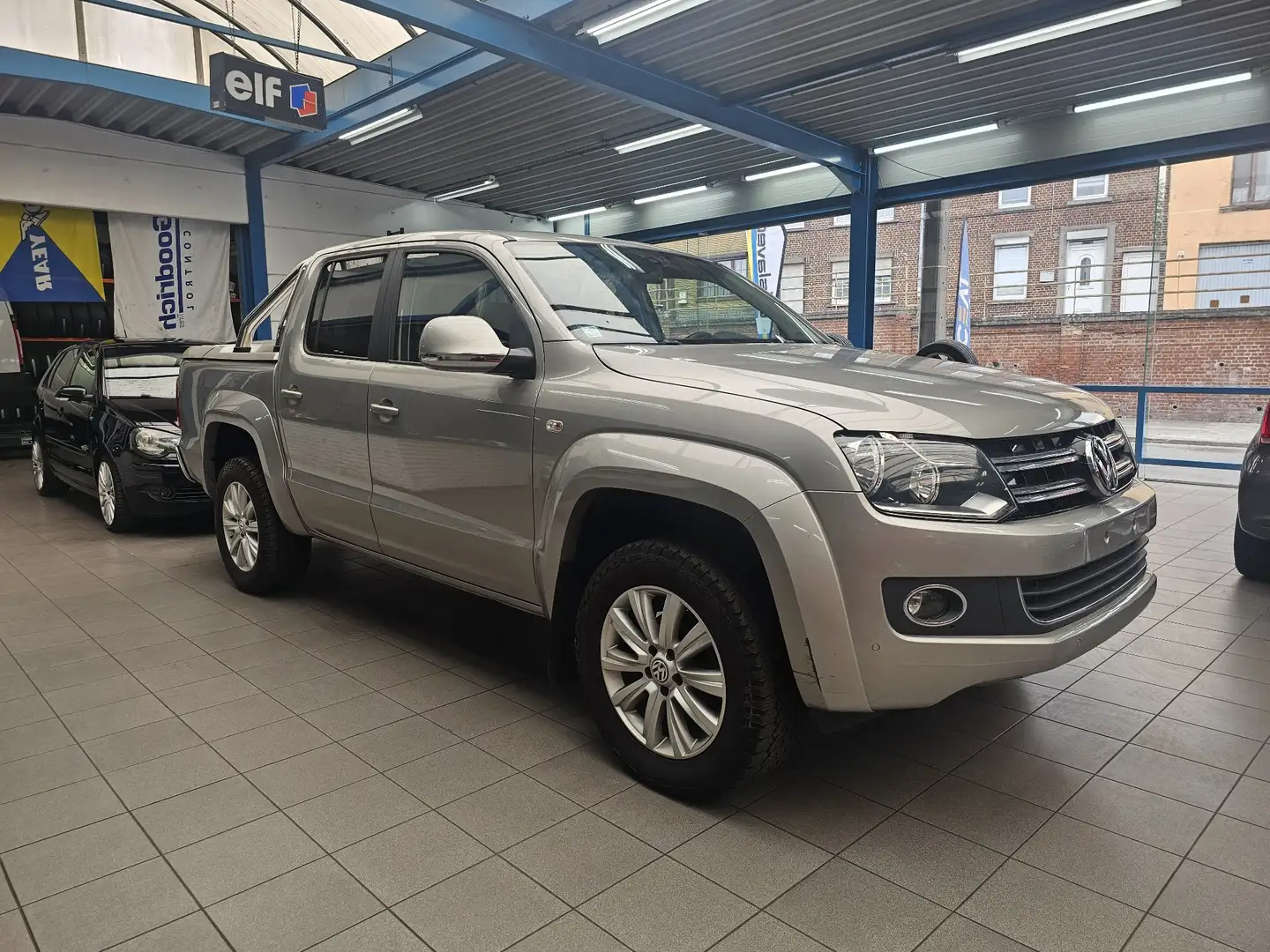 Volkswagen Amarok 2.0 CR Bi-TDi 4Motion Highline Beige - 2
