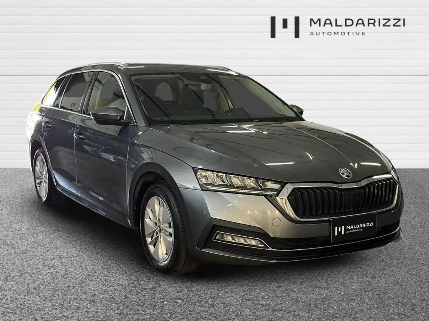 Skoda Octavia IV 2020 Wagon Wagon 2.0 tdi evo Executive 115cv d Grau - 1