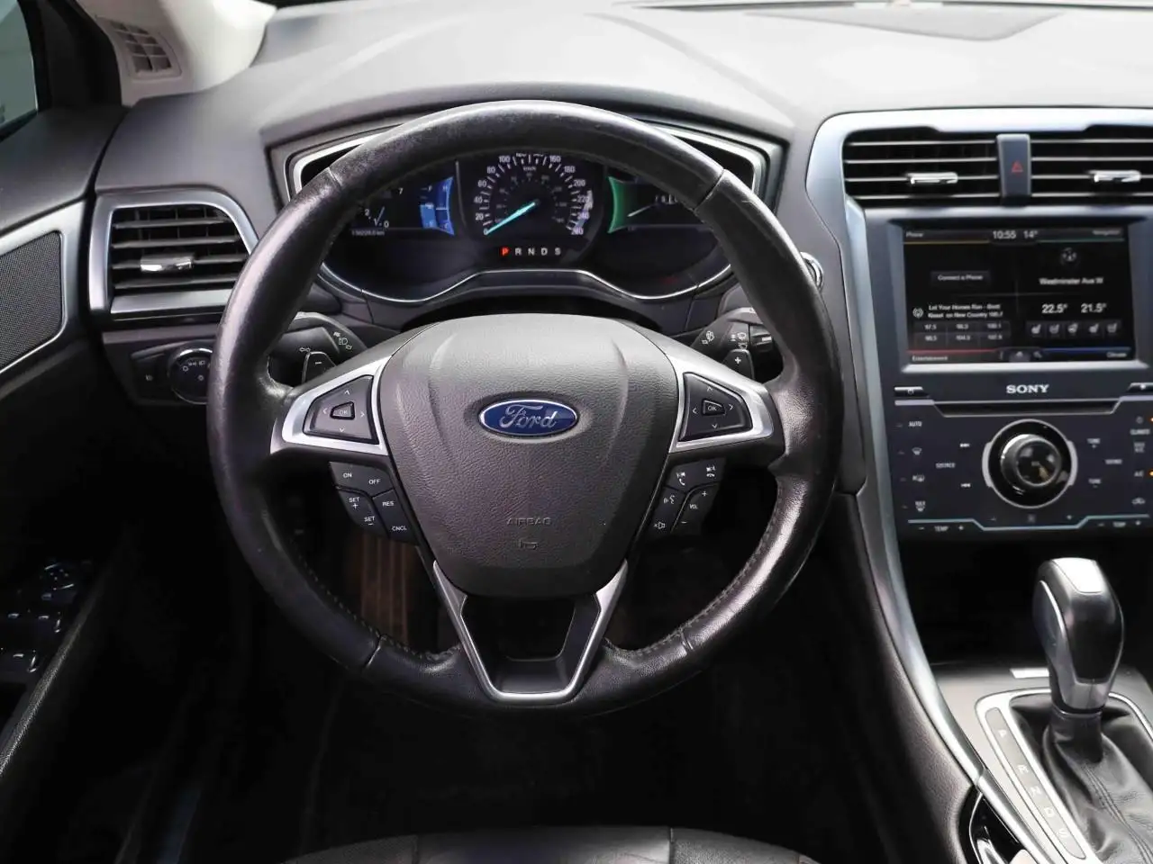 Ford Fusion снимка Ford Fusion