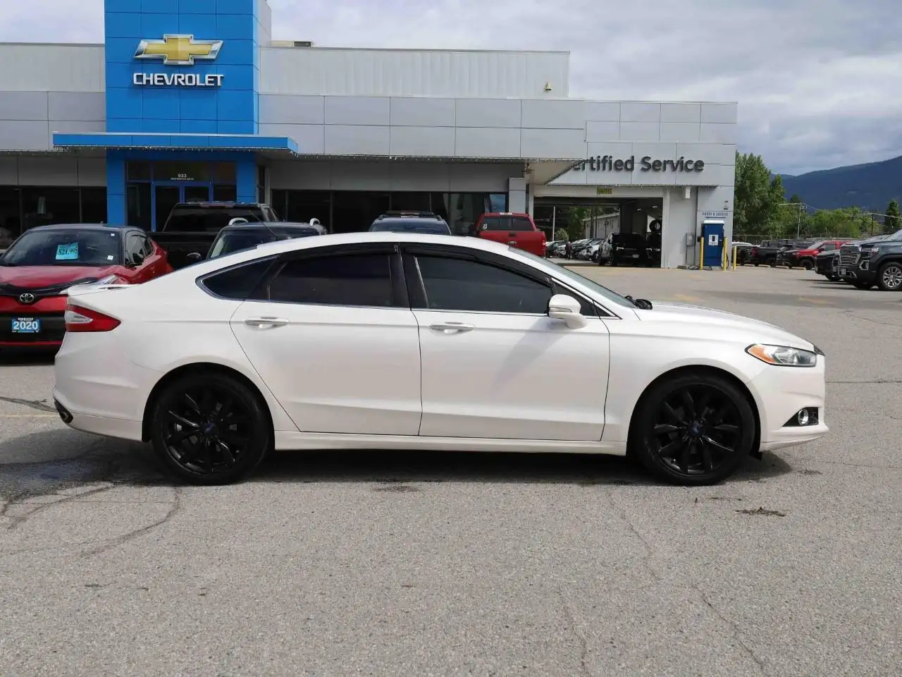 Ford Fusion снимка Ford Fusion