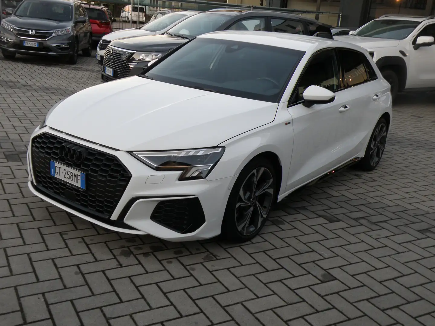 Audi A3 A3 Sportback Tdi Tsi Sline Blanc - 2