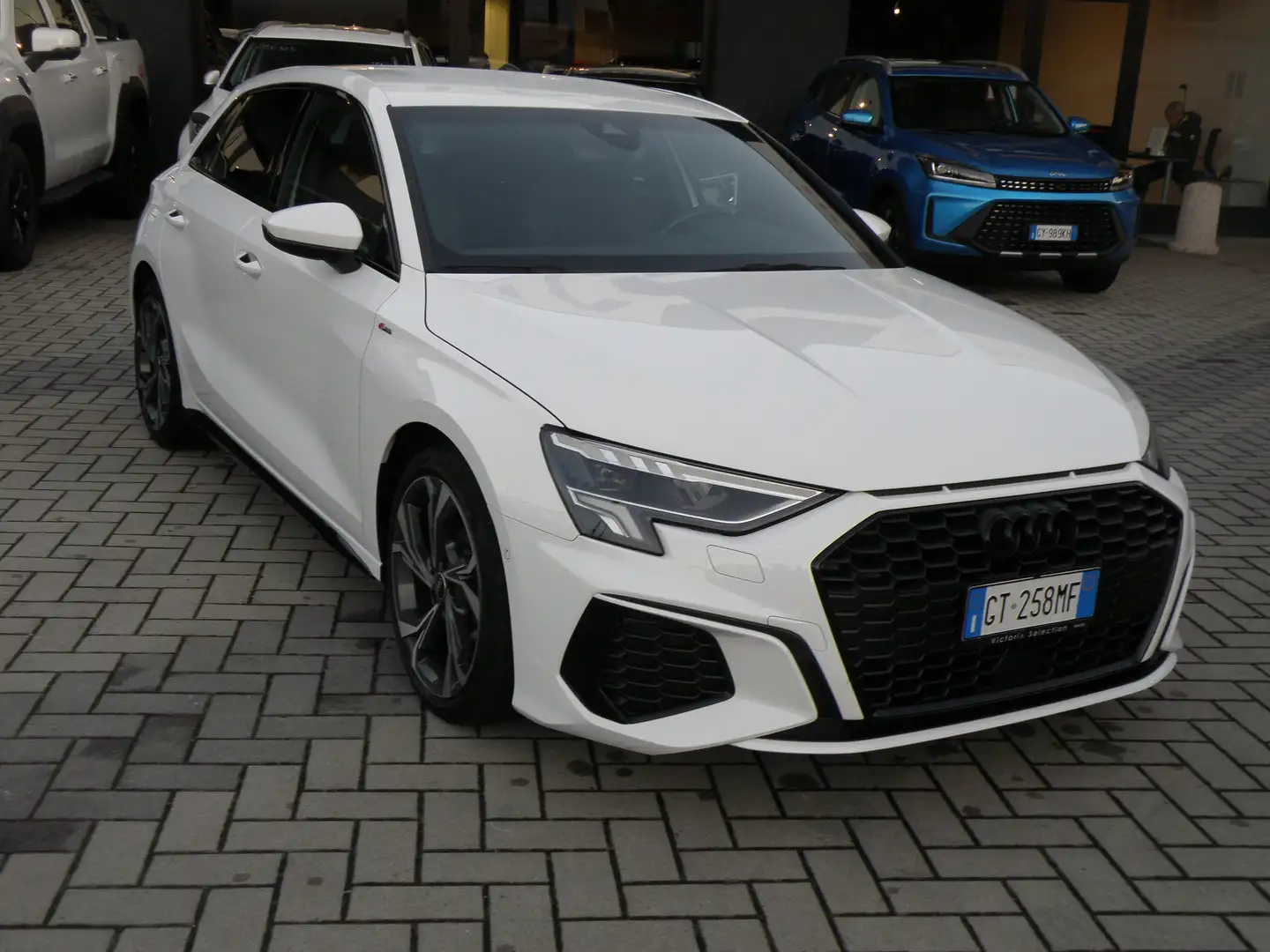 Audi A3 A3 Sportback Tdi Tsi Sline Blanc - 1