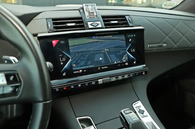 DS Automobiles DS 7 Crossback view 14