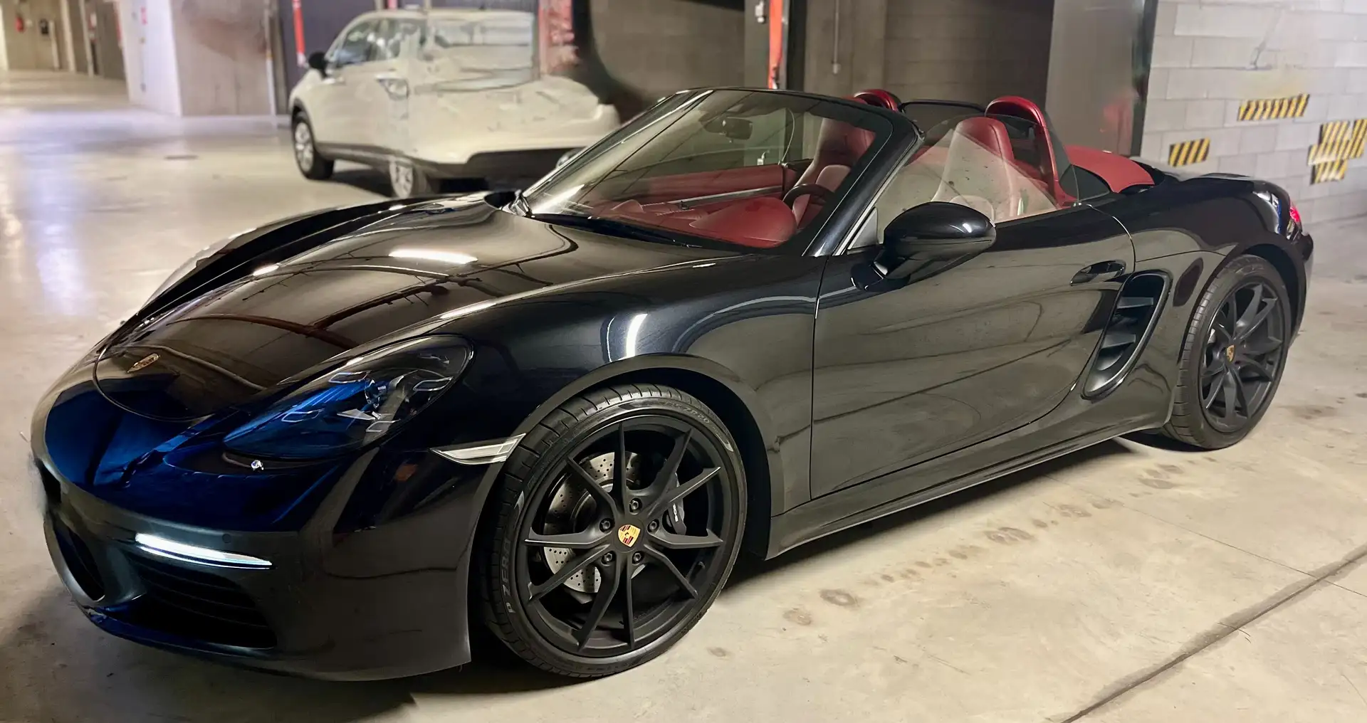 Porsche Boxster 718 Boxster IV 2016 718 2.0 300cv pdk Fekete - 2