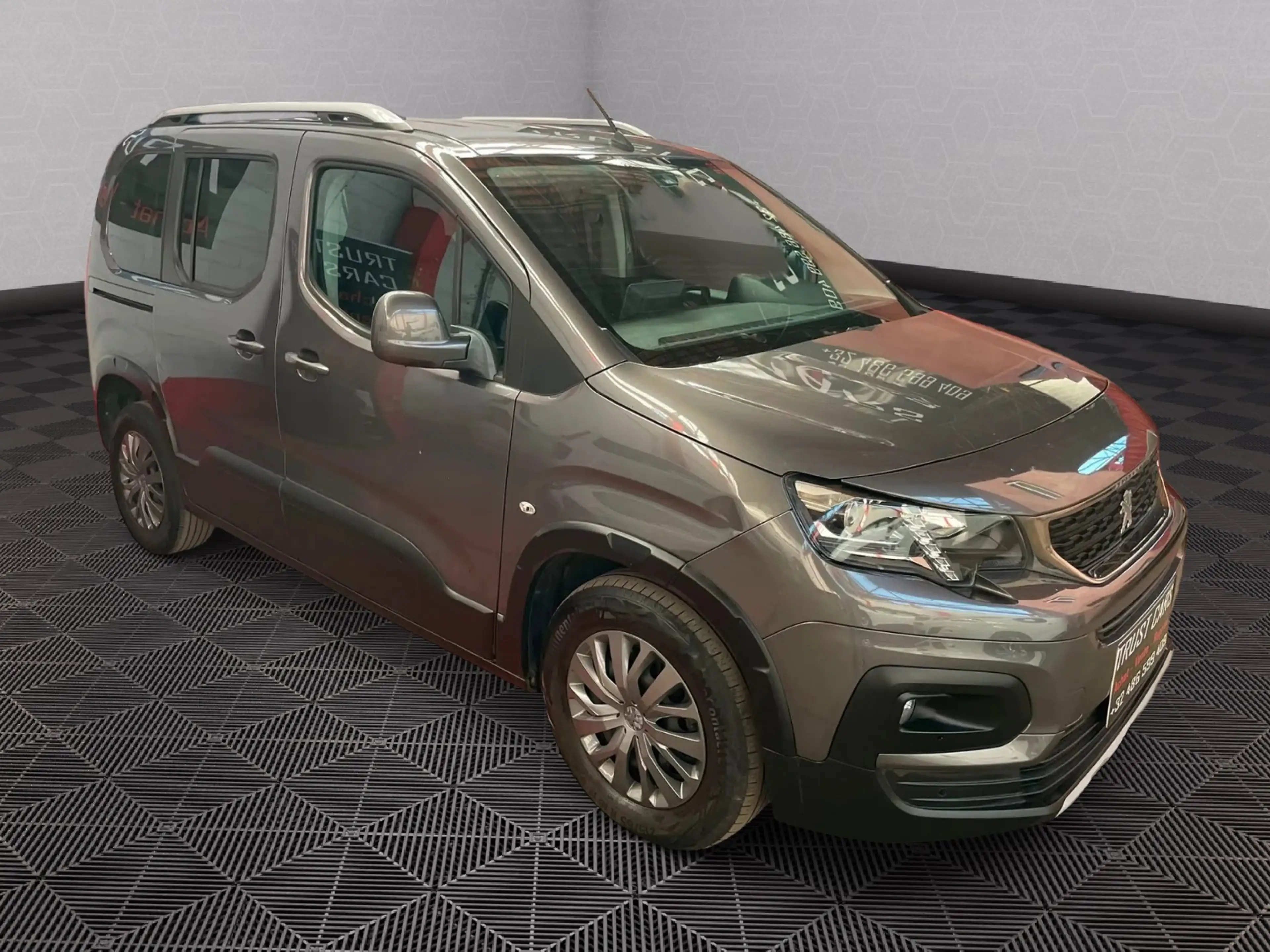 Peugeot Rifter Rifter 1.2 Long Allure AGC S — photo 3