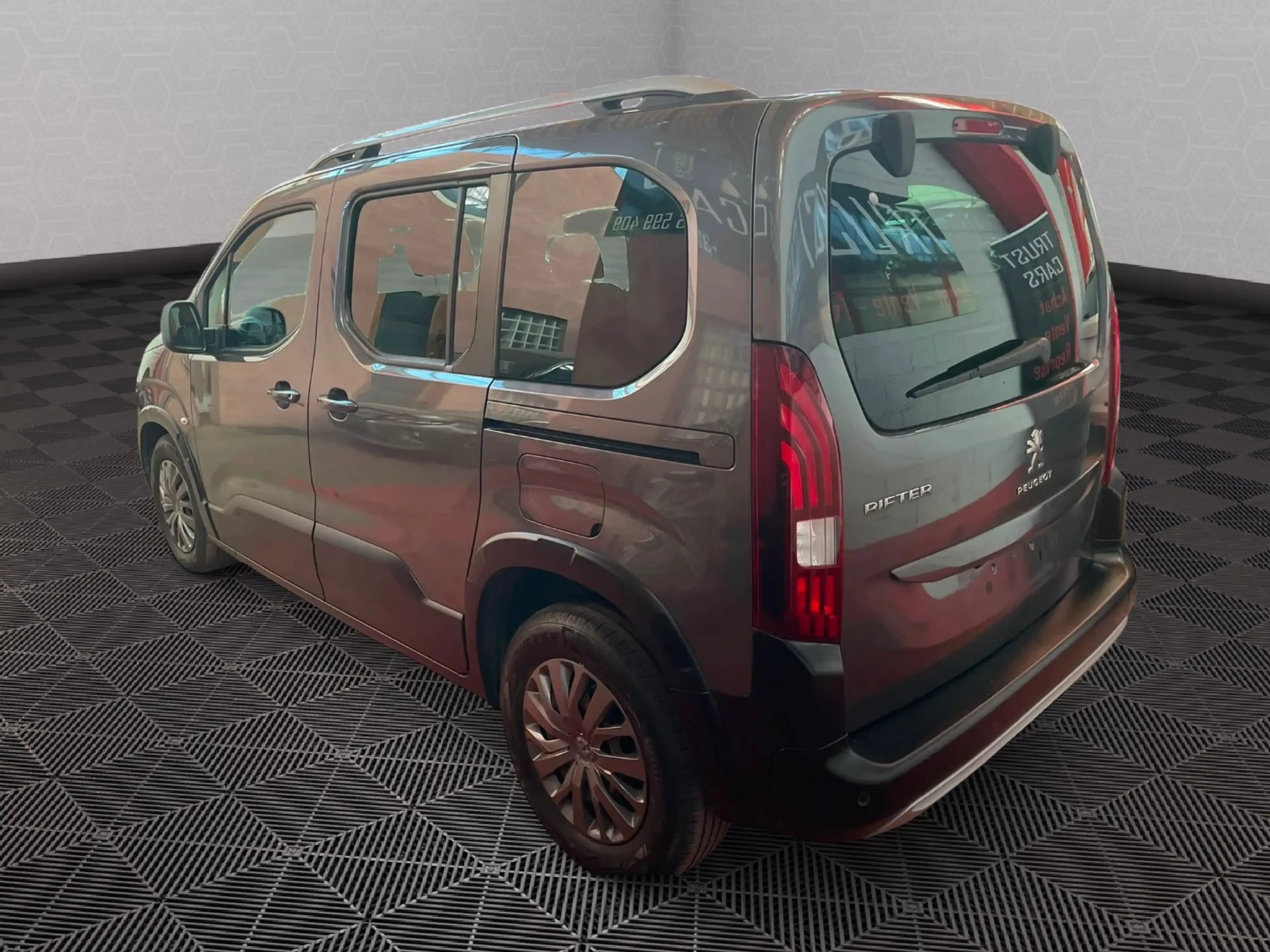 Peugeot Rifter Rifter 1.2 Long Allure AGC S — photo 4