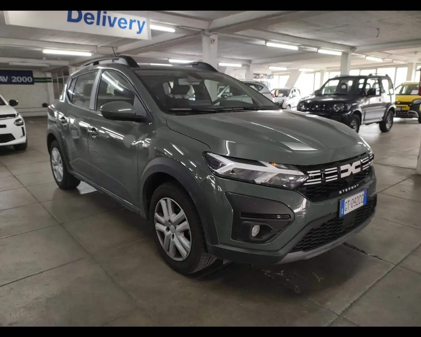 Dacia Sandero Stepway Expression TCe 100 GPL ECO-G Verde - 1