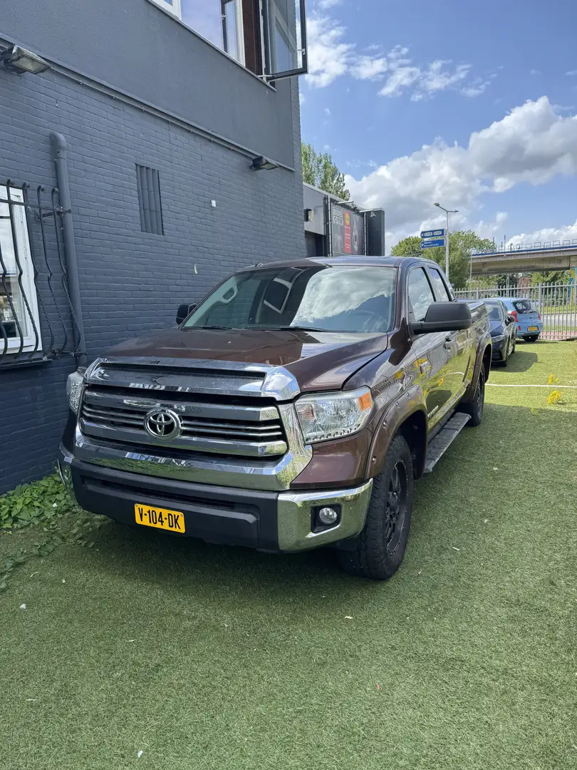 Toyota Tundra Bruin - 1