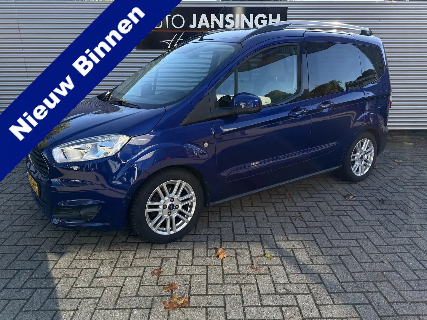 Ford Tourneo Courier 1.0 Titanium 5 zits!! | Stoelverwarming | Camera | Blauw - 1