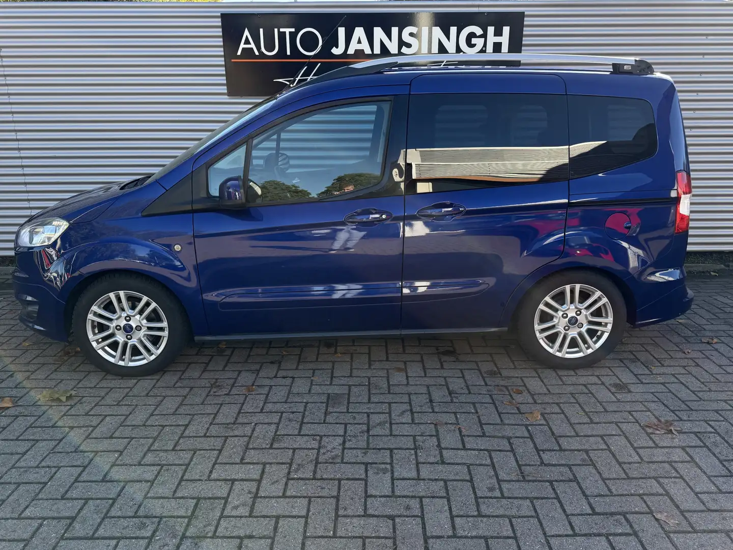 Ford Tourneo Courier 1.0 Titanium 5 zits!! | Stoelverwarming | Camera | Bleu - 2