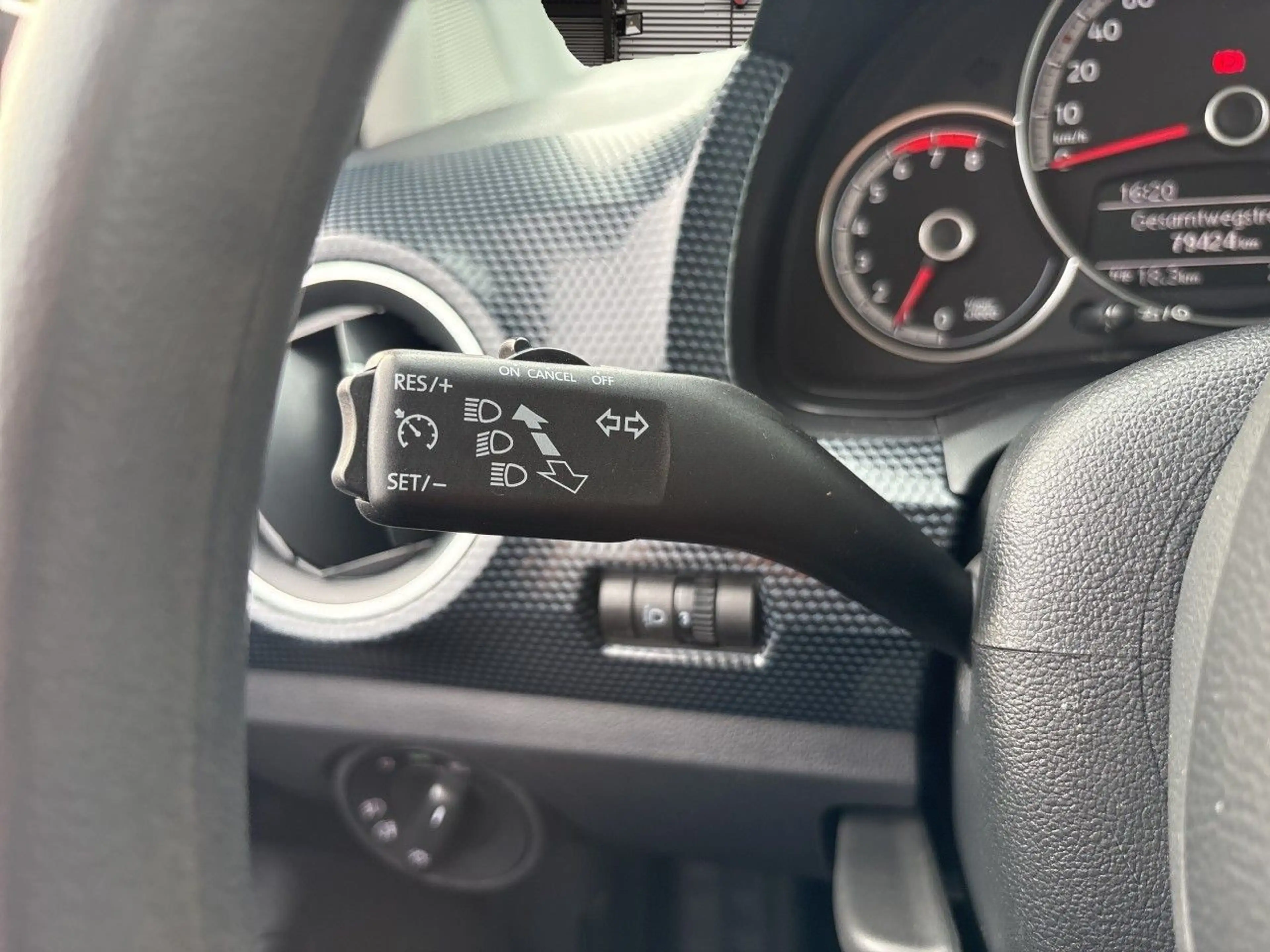 Volkswagen up! up move up! R-Kamera Sitzh PDC — photo 15