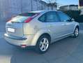 Ford Focus Focus 1.6 16V Ghia Silber - thumbnail 5