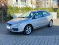 Ford Focus Focus 1.6 16V Ghia Silber - thumbnail 2
