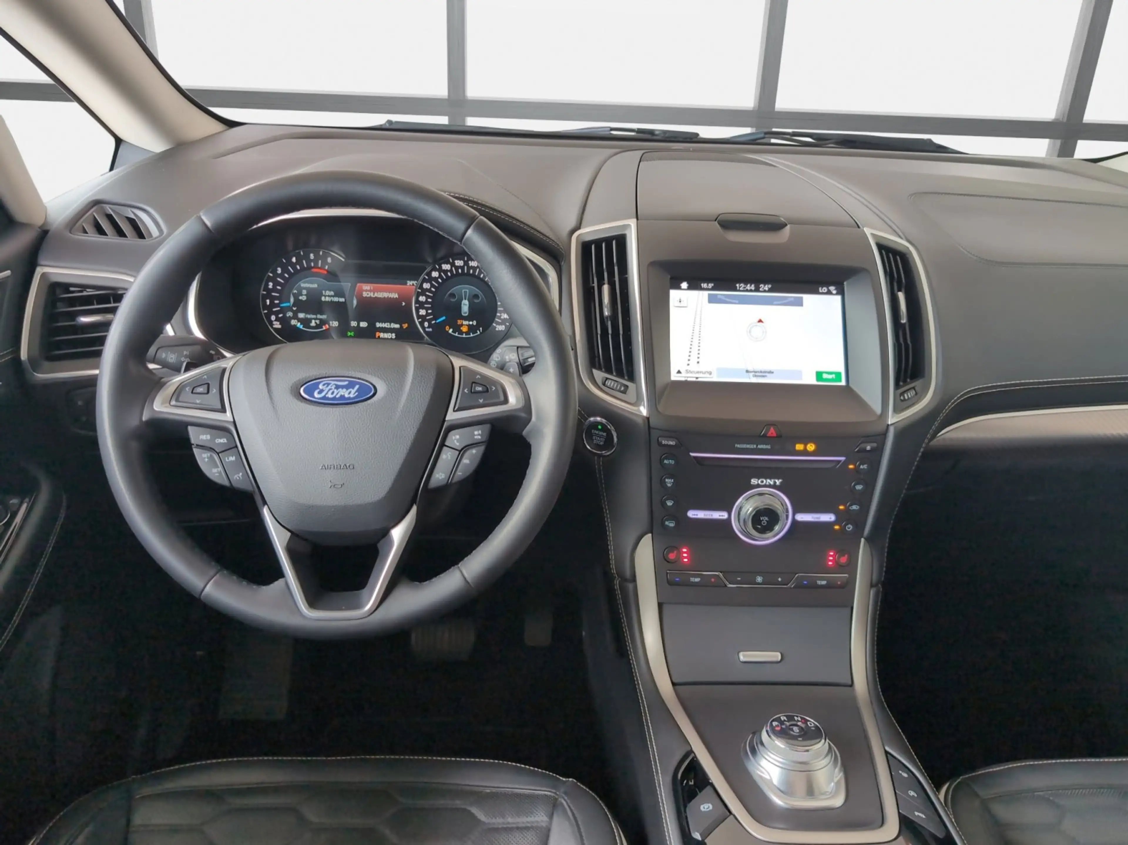 Ford S-Max 2.0 TDCi Vignale /LED/Pano/AHK/el.Heck./Kamera — photo 9
