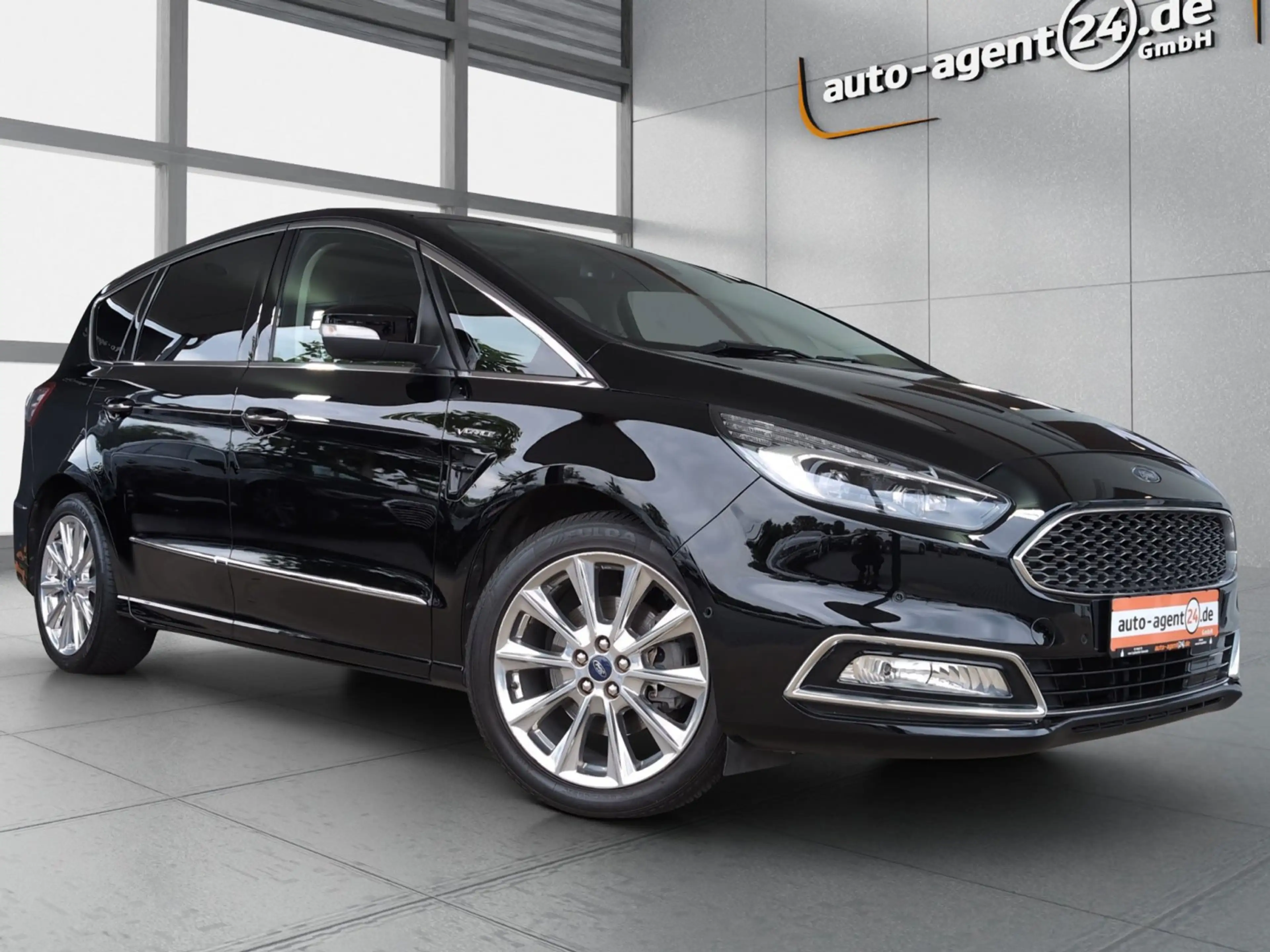Ford S-Max 2.0 TDCi Vignale /LED/Pano/AHK/el.Heck./Kamera