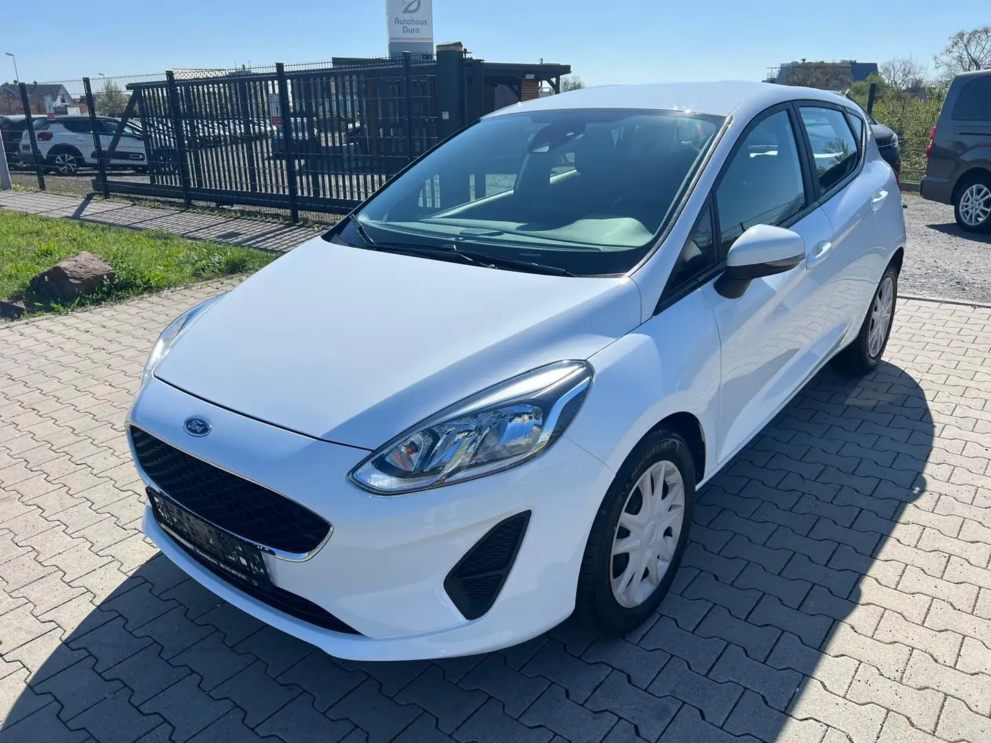 Ford Fiesta 1.5 TDCI Trend Navi+Shz+Ahk Blanc - 2