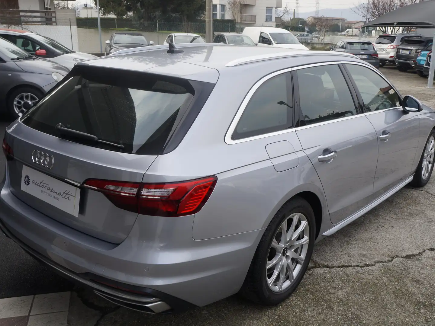 Audi A4 Avant 35 2.0 tfsi mhev Business Advanced 150cv Argento - 2
