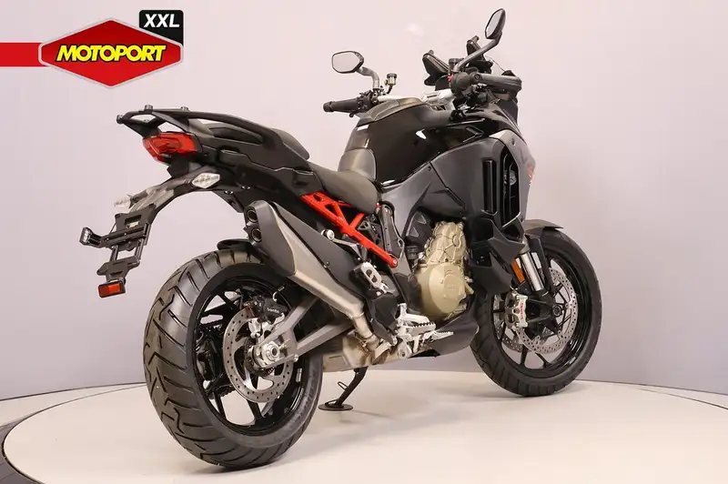 Ducati Multistrada V4 S - foto 5