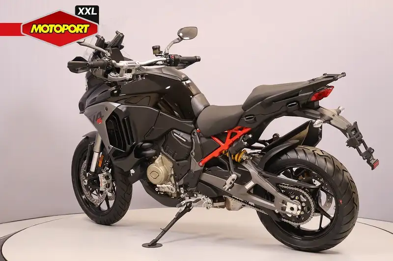 Ducati Multistrada V4 S - foto 6