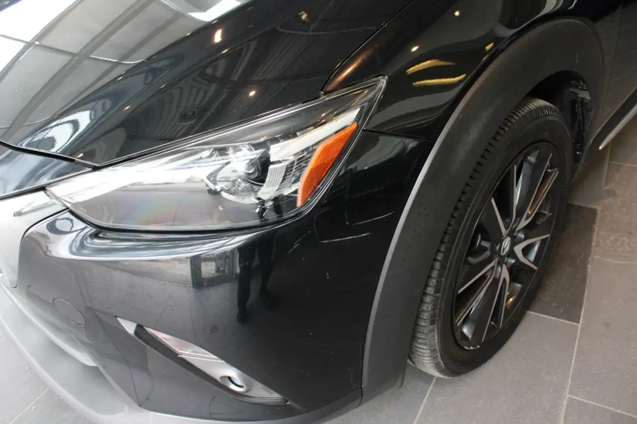 Mazda CX-3 снимка Mazda CX-3