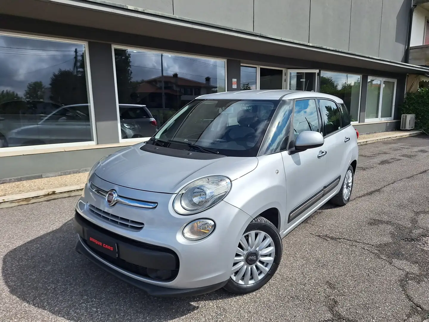 Fiat 500L 500L Living Living 1.3 mjt Pop Star 95cv Plateado - 1