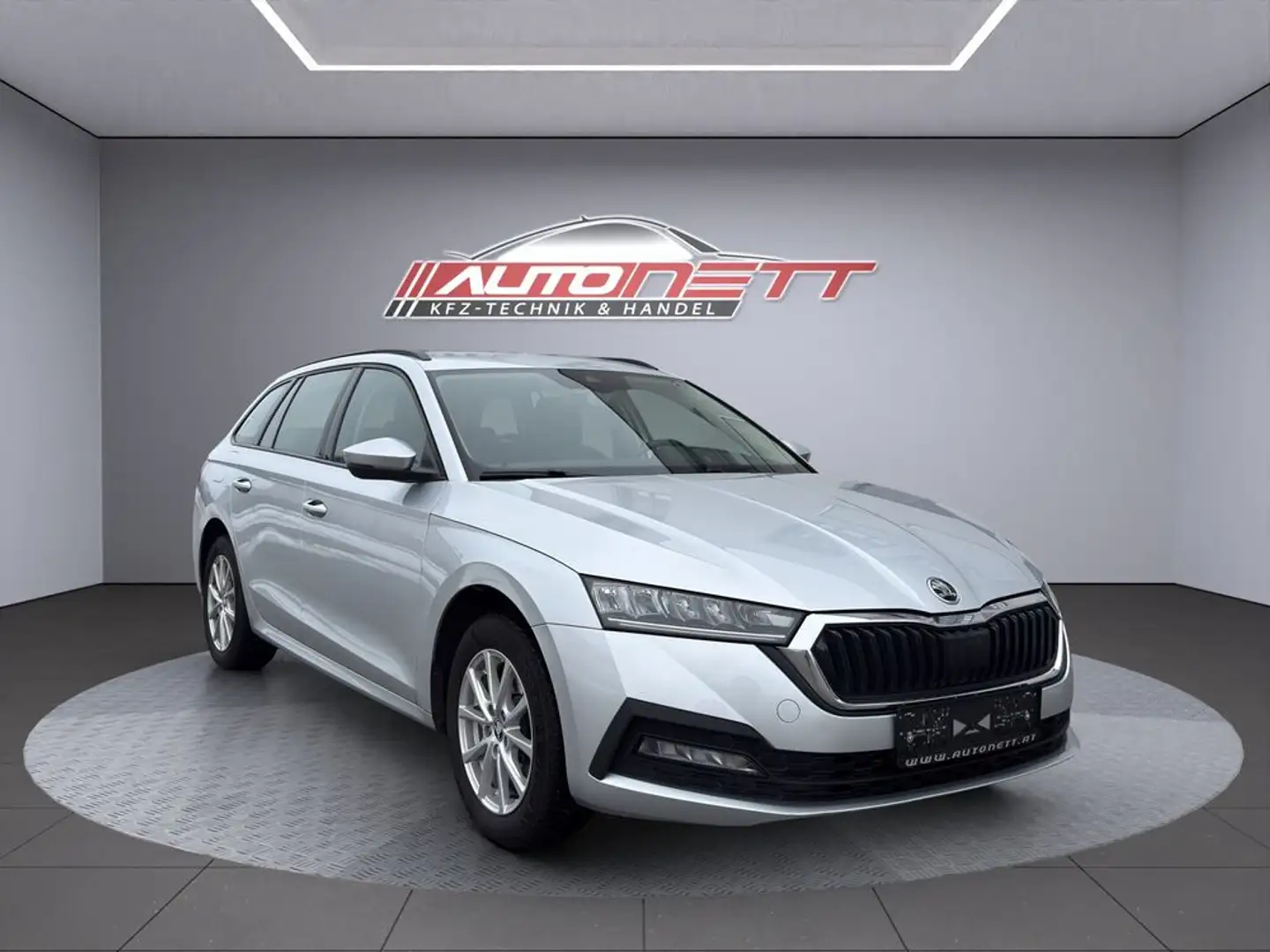 Skoda Octavia Ambition 4x4 Argent - 1