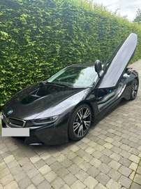 i8 11.6 kWh PHEV (266 kW)