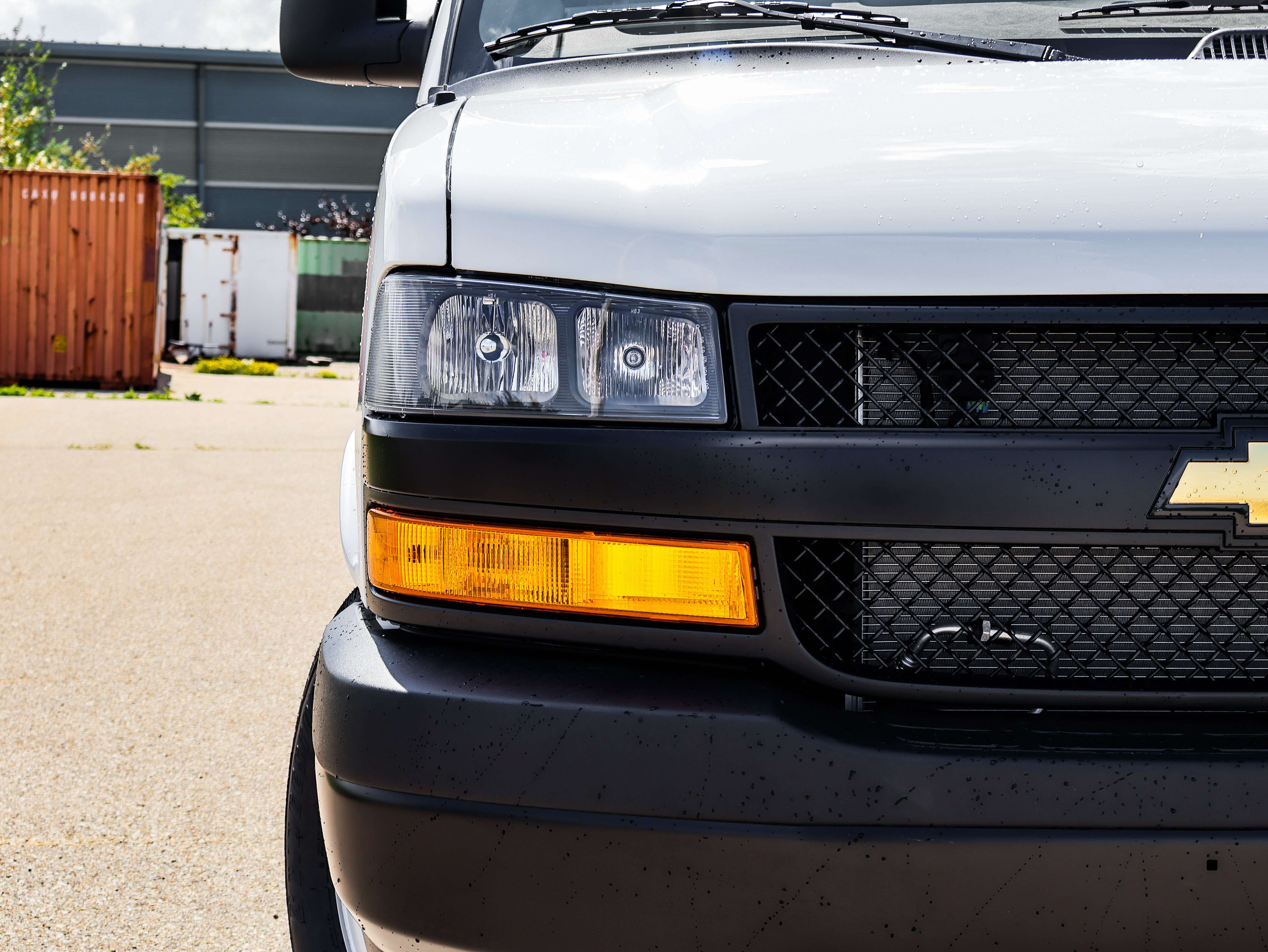 2025 Chevrolet Express 2500 Cargo Van