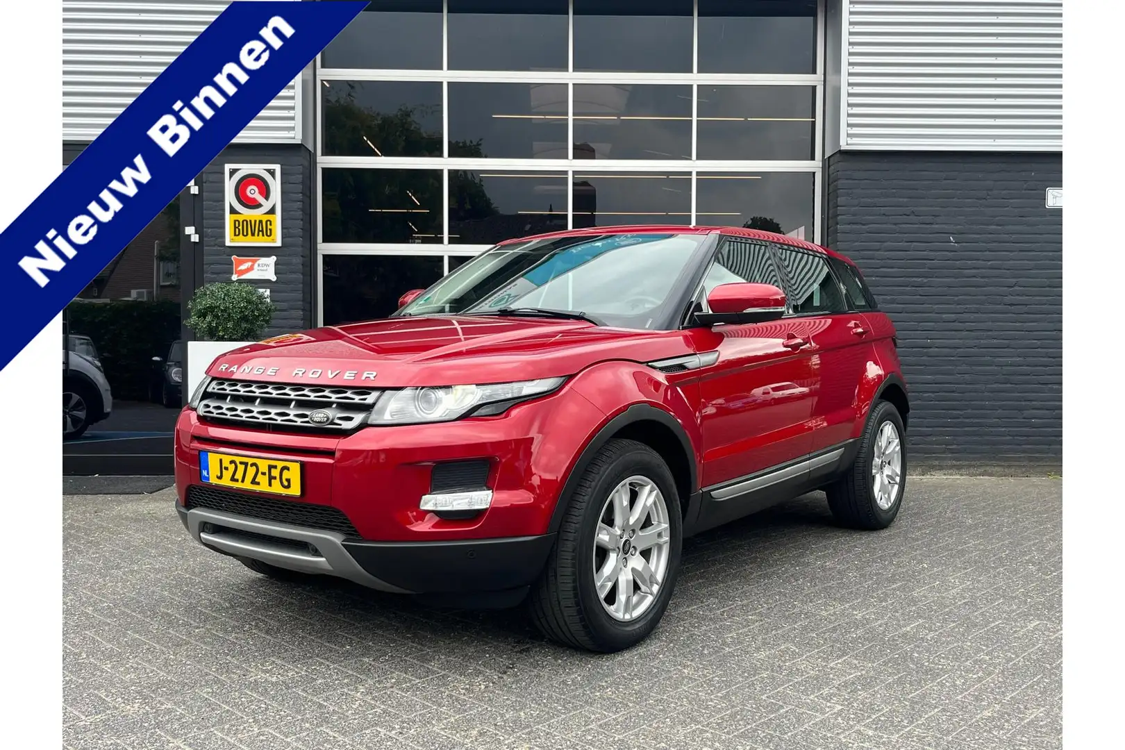 Land Rover Range Rover Evoque 2.0 Si 4WD Pure, Automaat, Airco, Cruise, Trekhaak Rood - 1